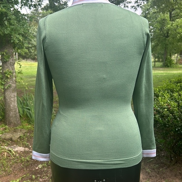 Like new Nike Golf sweater - Picture 2 of 8
